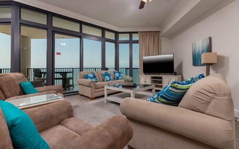 The Oasis 1607 Orange Beach, Alabama, beach front, 3 bedroom condominium