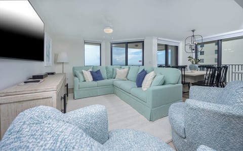 Phoenix VI 6601, Orange Beach, Alabama, beach front, 3 bedroom condominium on the 6th floor