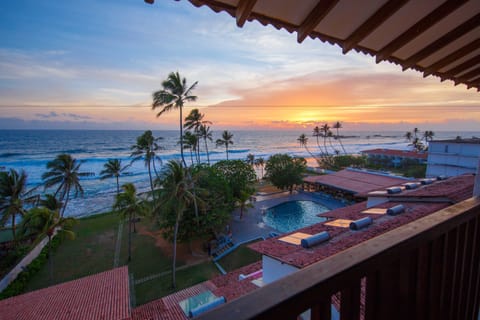 Deluxe Room, Sea View | Beach/ocean view