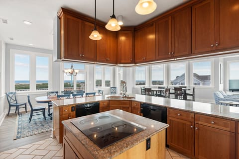 CC198: Sunshine & Water Views - Best in the Outer Banks! | Top Level Overview