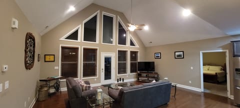 climate control, couch, interior, living area, indoor, private space, television