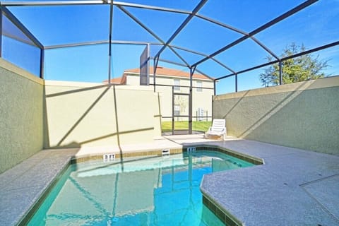 18-Pool.jpg