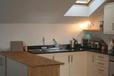 Th Hayloft - plenty of work space