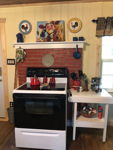 The kitchen is fully stocked for those who enjoy cooking and assorted spices.