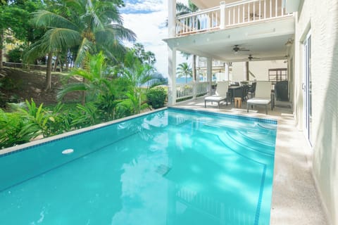 You can also enjoy the private pool