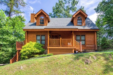 Welcome to Your Cabin in the Mountains!!