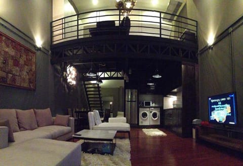 Nimman F3 | Living area | Flat-screen TV