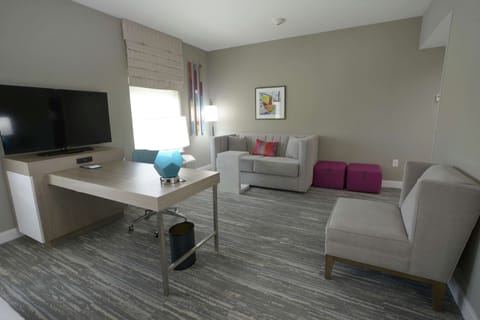 Blackout drapes, iron/ironing board, free WiFi, bed sheets