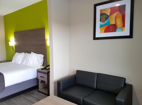 Free WiFi, bed sheets, wheelchair access