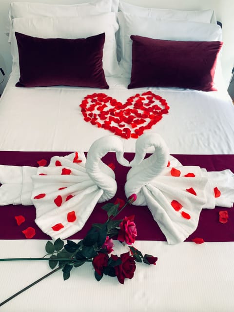Exclusive Triple Room, Multiple Beds, Non Smoking | Premium bedding, down comforters, in-room safe, desk