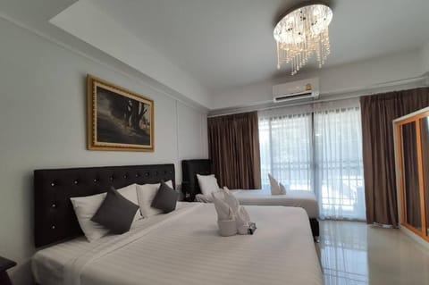 Desk, rollaway beds, free WiFi, bed sheets
