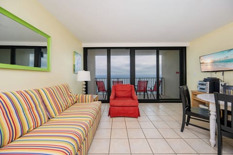 Island Winds West 876 Gulf Shores, Alabama, beach front, 1 bedroom condominium on the 8th floor