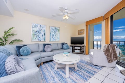 Phoenix VIII 8701, Orange Beach, Alabama, beach front, 3 bedroom condominium on the 7th floor