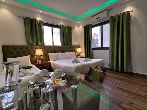 Luxury Triple Room | Egyptian cotton sheets, premium bedding, memory foam beds