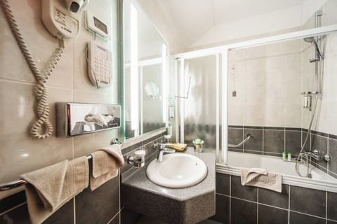 Superior Double Room | Bathroom | Designer toiletries, hair dryer, bathrobes, slippers