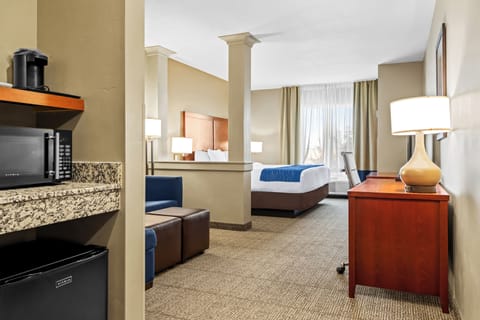 King Suite with Sofa Bed | Pillowtop beds, individually furnished, desk, laptop workspace