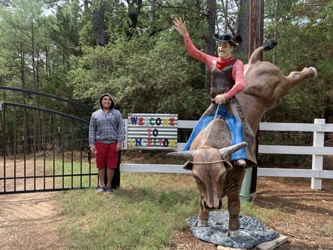 Welcome to Angeltom cabin !!! Yee haw!!! where your adventures begin …