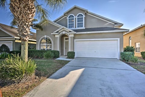 Clermont Vacation Rental | 5BR | 4BA | 2,500 Sq Ft | Step-Free Access
