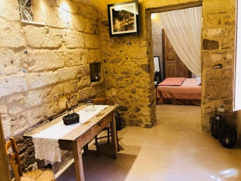 Classic Suite, 1 Double Bed | 1 bedroom, premium bedding, down comforters, desk