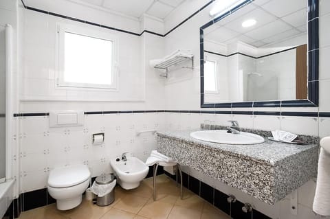 Free toiletries, towels