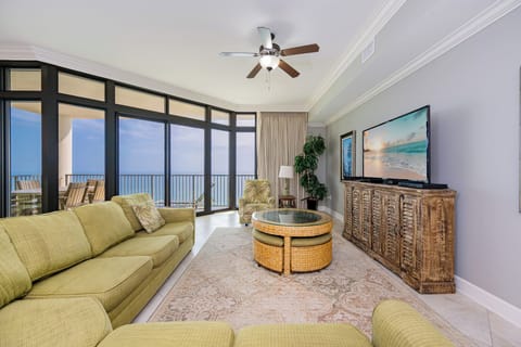 The Oasis 1805, Orange Beach, Alabama, beach front, 3 bedroom condominium on the 18th floor