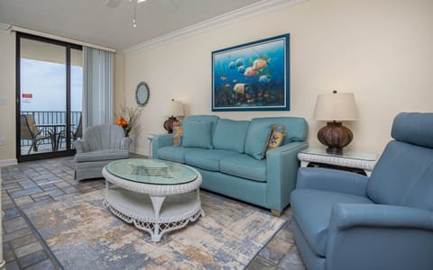 Phoenix VIII 81405, Orange Beach, Alabama, beach front, 1 bedroom 1.5 bath condominium on the 14th floor