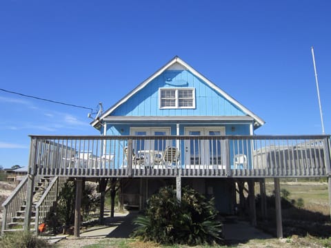 Blue Whale Inn on SGI (2023)