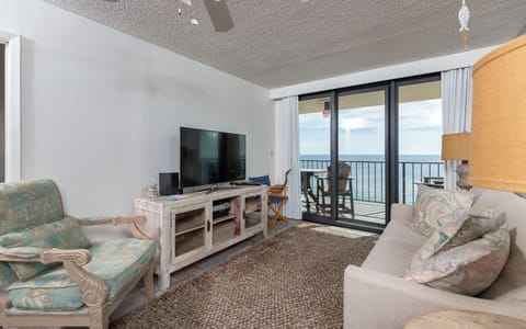 Phoenix I 1102, Orange Beach, Alabama, beach front, 2 bedroom condominium on the 10th floor