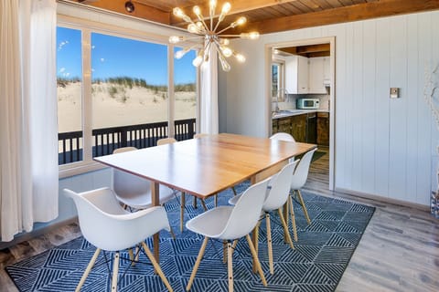 Beach-side dining in style.