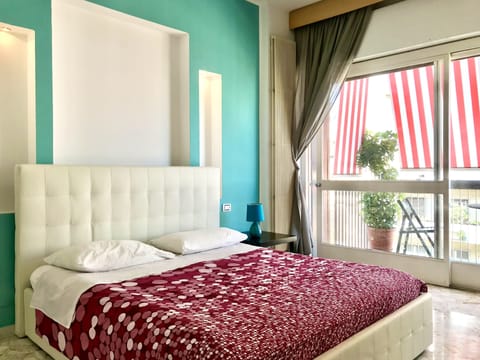 Panoramic Double Room, City View | Individually furnished, desk, iron/ironing board, free WiFi