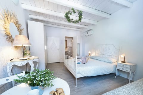 Double or Twin Room | 3 bedrooms, free WiFi, bed sheets