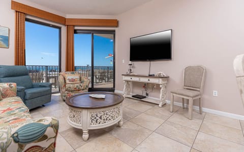 Phoenix X 115, Orange Beach, Alabama, beach front, 2 bedroom condominium on the ground floor