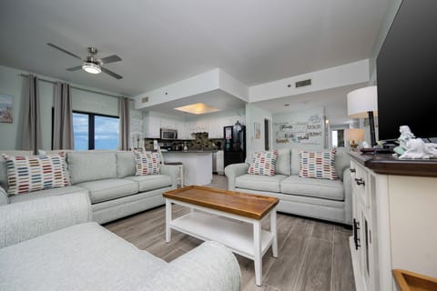 Phoenix I 1141, Orange Beach, Alabama, beach front, 3 bedroom condominium on the 14th floor