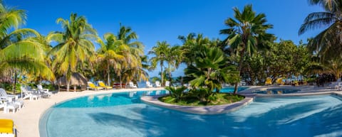 Outdoor pool, sun loungers
