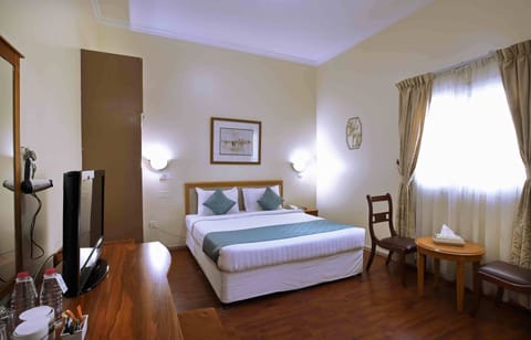 Standard Room | Soundproofing, iron/ironing board, WiFi, bed sheets