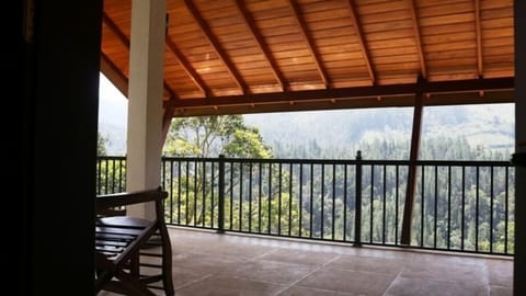Deluxe Double Room, 6 Bedrooms, Mountain View | Balcony