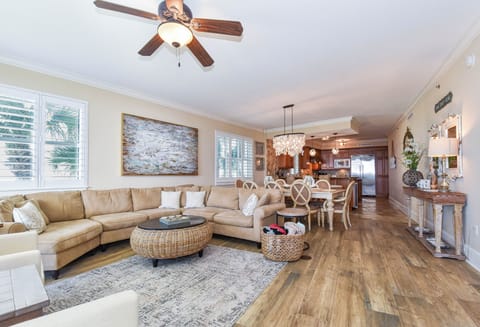 Bella Riva 109 - Open Living Area