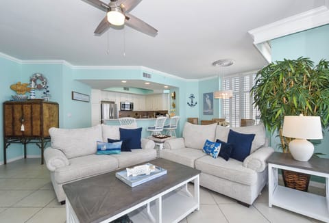 Silver Beach Towers East 1001 - Living Area