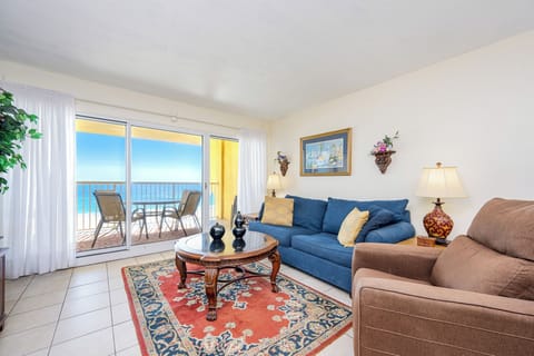 Driftwood Towers 5E, 615 West Beach Blvd, Gulf Shores, Alabama, beach front, 2 bedroom condominium