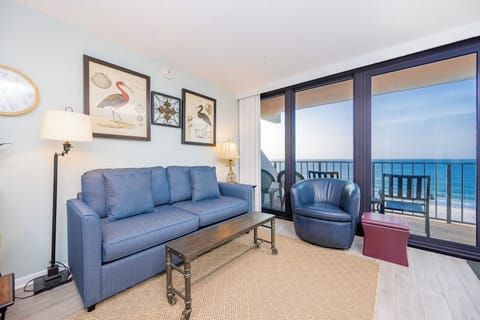 Island Winds East 705 Gulf Shores, Alabama, beach front, 1 bedroom condominium