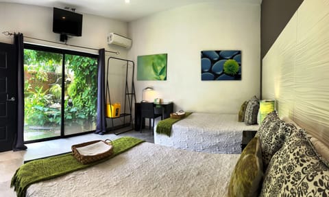 Premium bedding, down comforters, in-room safe, desk