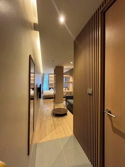 Standard Double Room, Balcony | In-room safe, individually decorated, individually furnished