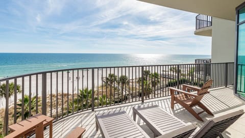 Phoenix West 404, Orange Beach, Alabama, beach front, 3 bedroom condominium on the 4th floor