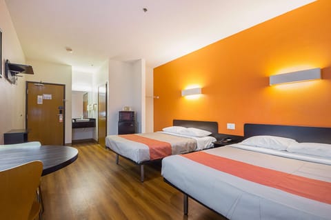 Free WiFi, bed sheets