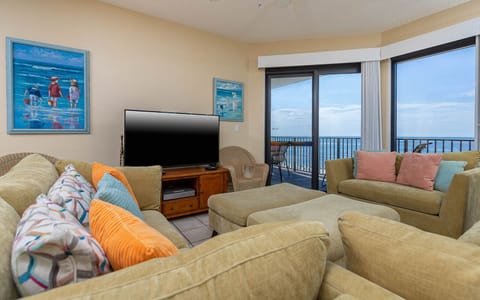 Phoenix VI 61204, Orange Beach, Alabama, beach front, 2 bedroom condominium on the 12th floor