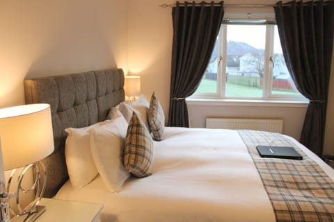 Double or Twin Room | Egyptian cotton sheets, premium bedding, pillowtop beds, free WiFi