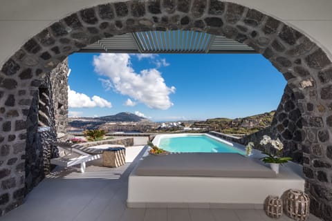 Deluxe Studio Suite, Private Pool, Sea View | Terrace/patio