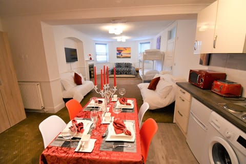 Family Studio | 1 bedroom, individually furnished, desk, laptop workspace