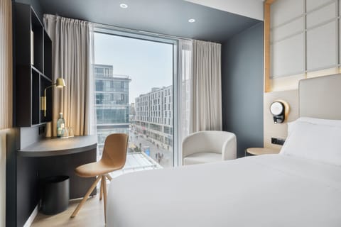 Deluxe Room (Old Town View) | Premium bedding, pillowtop beds, in-room safe, desk