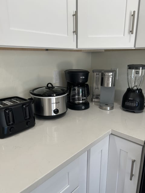 Keurig machine, coffee pot, blender, toaster and crock pot 